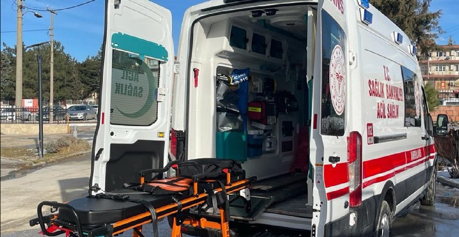 Tedavi olduğu hastaneden çıktı ihmale kurban gitti! Gaziantep'te sedyeden düşen hasta vefat etti 