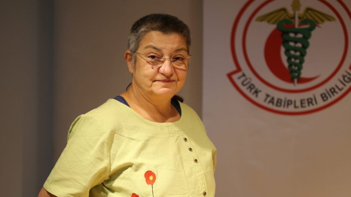 TTB Başkanı Fincancı: 61 yıl sonra ilk kez bir geceyi kitapsız geçirdim