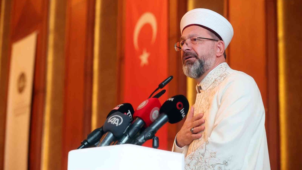 Ali Erbaş: Diyanet İşleri Başkanlığımız milletimizin gönül rahatlığı ile güvendiği bir kurum