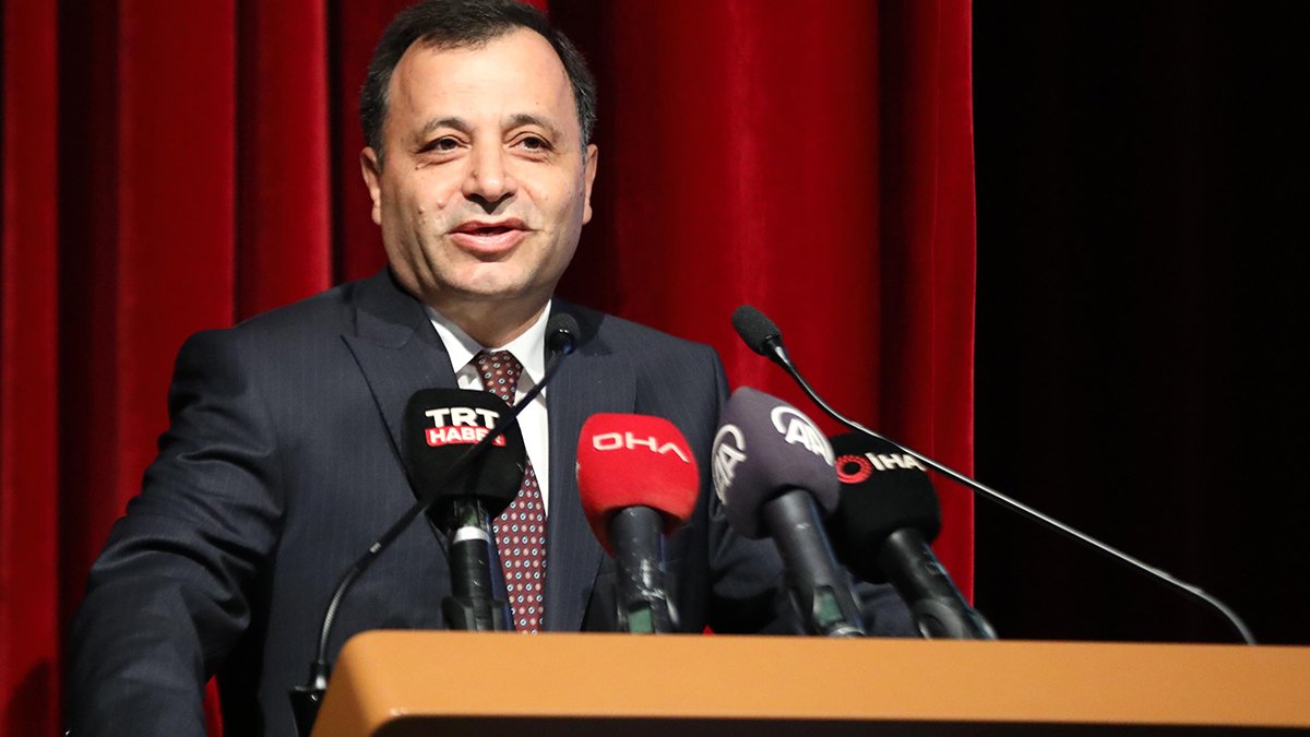 AYM Başkanı Zühtü Arslan’dan ‘başörtüsü’ açıklaması