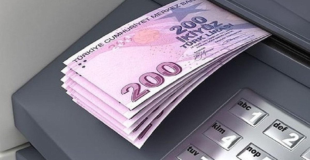 Yeni asgari ücretle ilgili tahminini canlı yayında açıkladı!