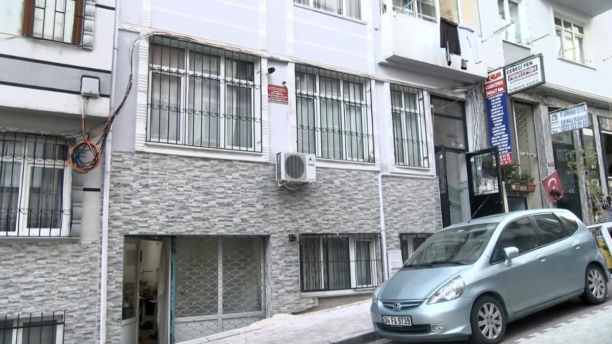 Fatih'te korkunç olay! Evde parçalara ayrılmış ceset bulundu