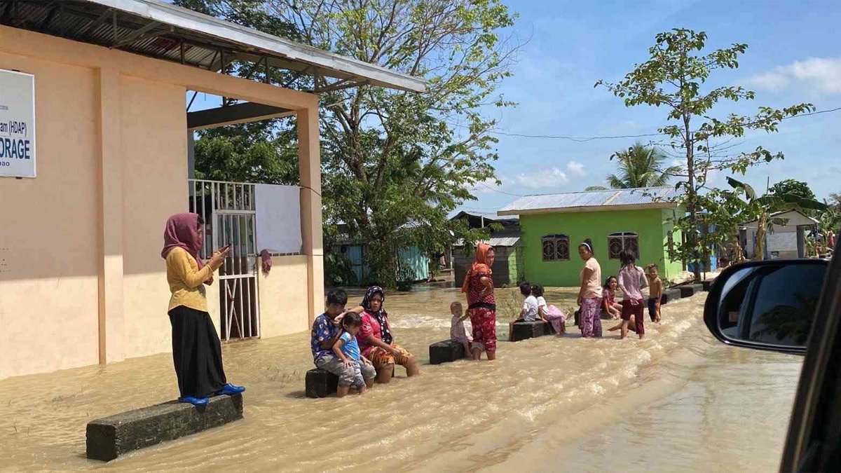 Nalgae Tayfunu vurmuştu: Filipinler'de ölü sayısı 110'a yükseldi