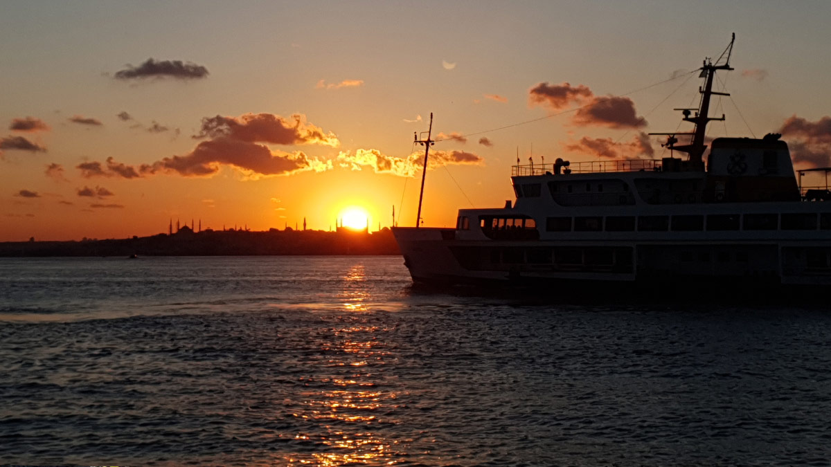 İstanbul'da yeni vapur hatları seferlere başladı