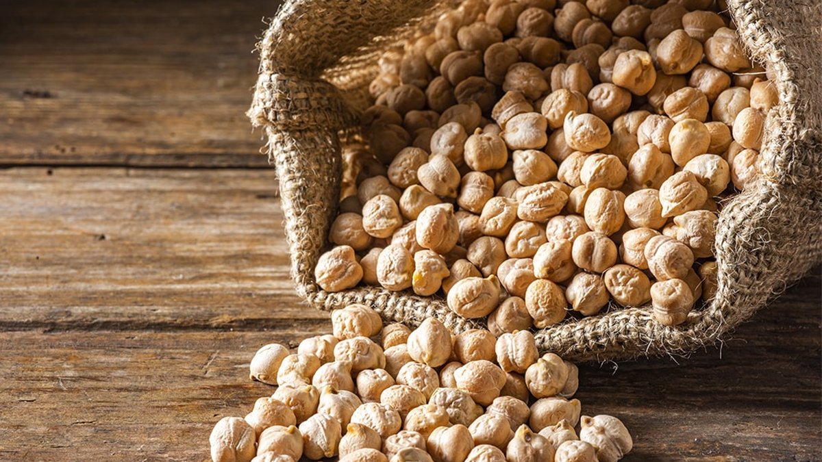 "Bir yaşıma daha girdim" diyeceksiniz! Bu basit yöntemle nohutu dakikalar içinde yumuşacık hale getireceksiniz