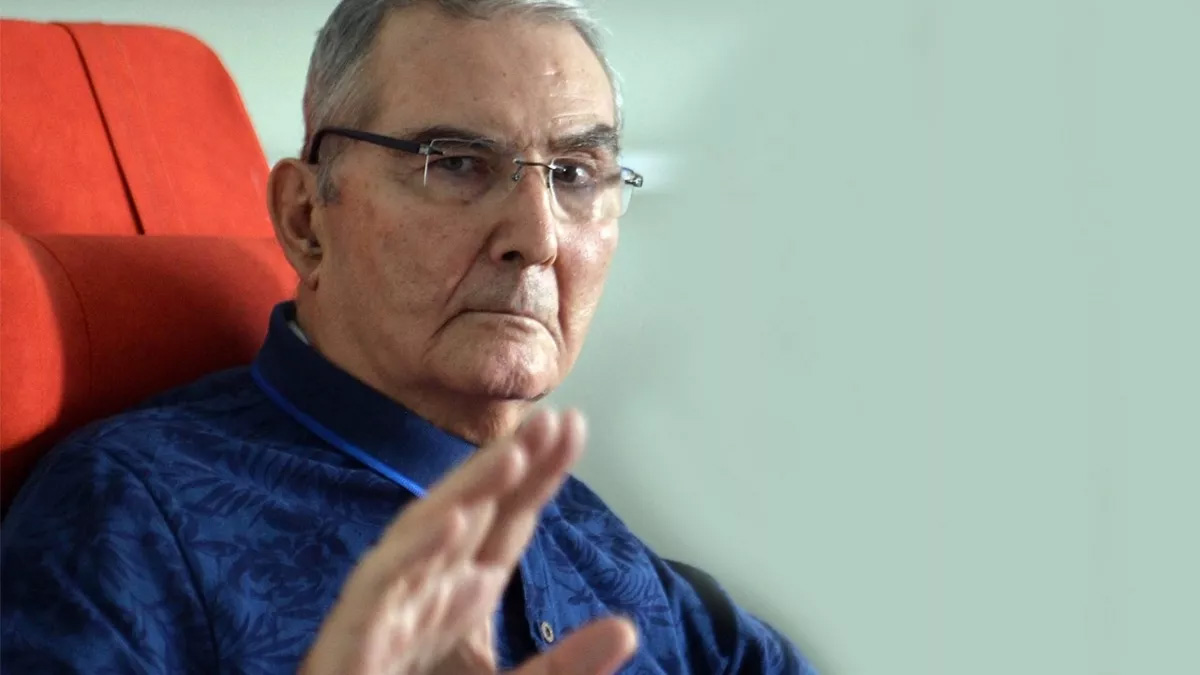 Geçtiğimiz günlerde kızı istifa etmişti: CHP'den istifa edeceği söylenen Deniz Baykal cephesinden ilk açıklama geldi