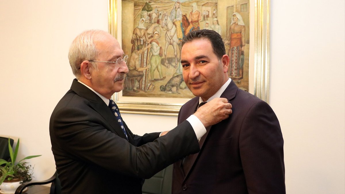 'Seçilmişleri dikkate almıyorlar' diyerek istifa etmişti: Kanar AK Parti'den CHP'ye geçti