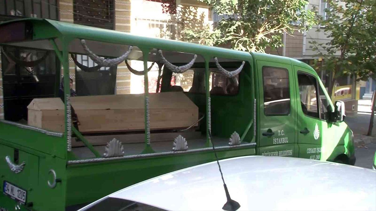 Bir kadın cinayeti daha: Eşi tarafından silahla vurulan kadın hayatını kaybetti