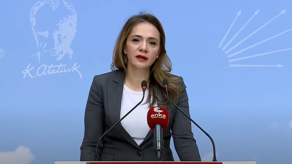 CHP'li İlgezdi, kovid verilerini paylaşmayan Sağlık Bakanlığı'na tepki gösterdi