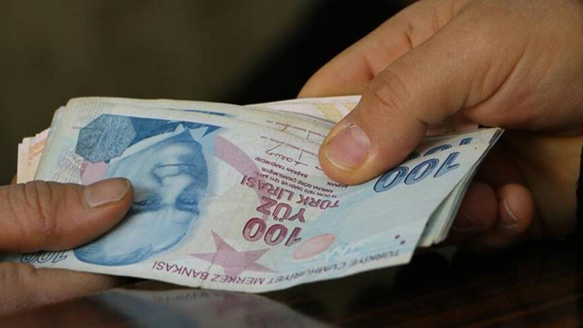 Bu kampanya rakiplerini bile şok etti! O bankadan hesap açan herkese anında 100 TL verilecek: Son