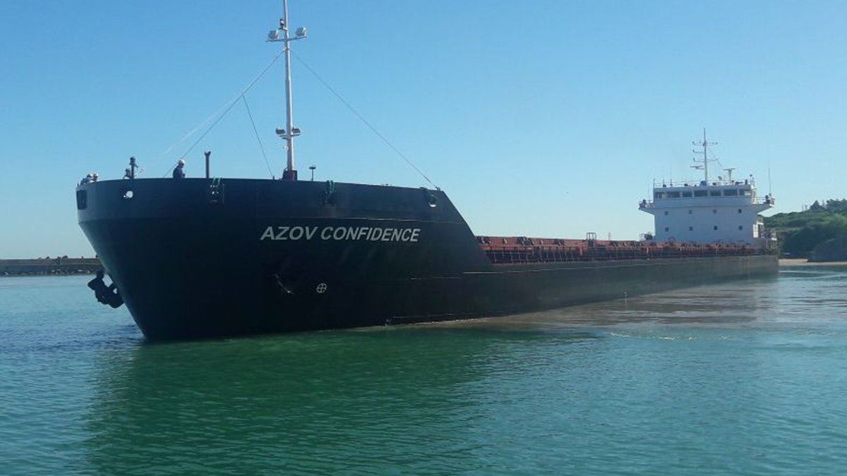 Gemide yangın çıkınca denize atlayan makinistten tek bir iz bile yok