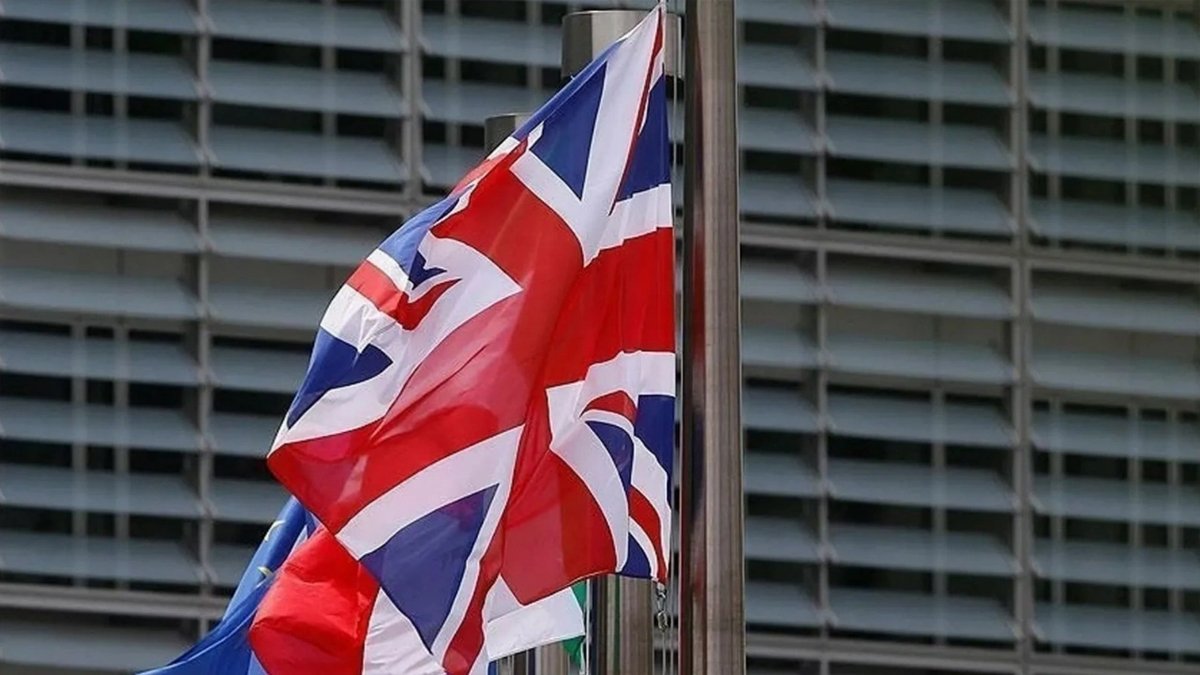 İngiltere'den göçmenlik merkezine yönelik saldırıya ilişkin açıklama: Terörist ideolojisiyle yapıldı