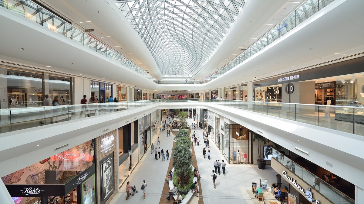 Bankaların eline geçtiler: AVM'ler de borç batağında