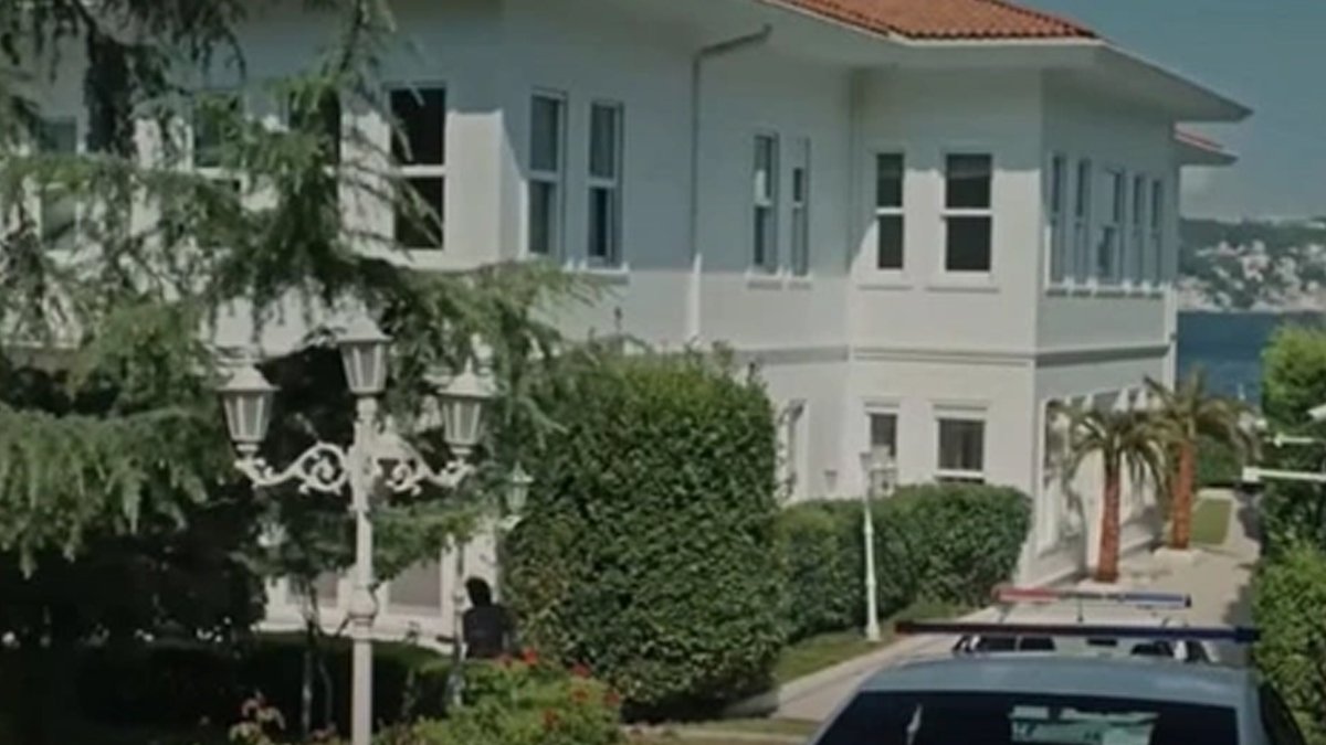 Yalı Çapkını'nın meşhur yalısı bakın hangi ailenin çıktı! Alacakları parayı öyle birine bağışladılar ki...