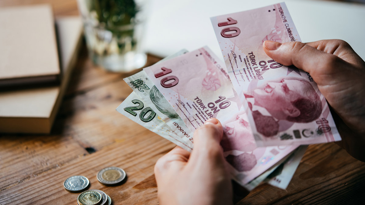 Kurtulmuş, 2023 zam çalışmalarında son durumu paylaştı: Asgari ücret çok yüksek bir...