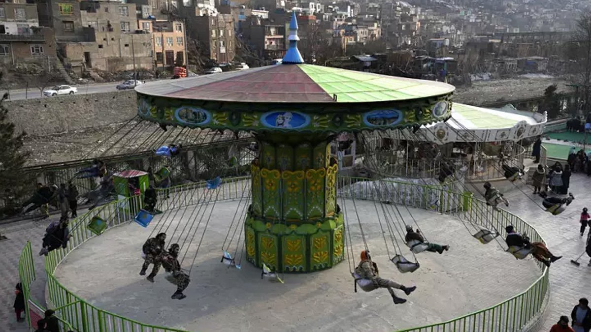 Taliban'dan kadınlara bir yasak daha: 'Son özgürlük alanı'na da kilit