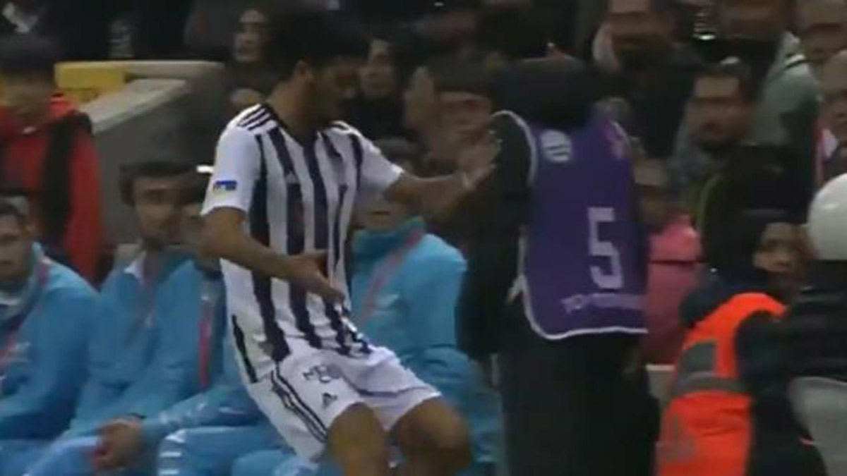 PFDK’dan top toplayıcı çocuğa ceza