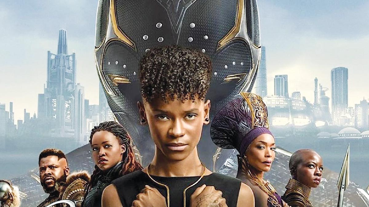 Madem kral öldü çok yaşasın kraliçe