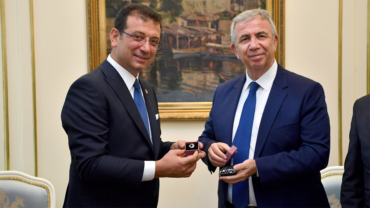 Mansur Yavaş'tan, İmamoğlu'na destek: Anca beraber kanca beraber