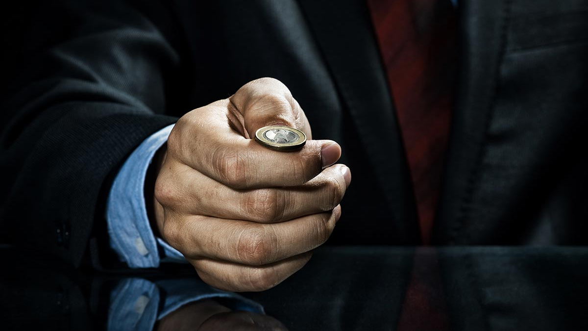 Yazı mı, tura mı? ABD'de seçim zaferini 'para' belirledi