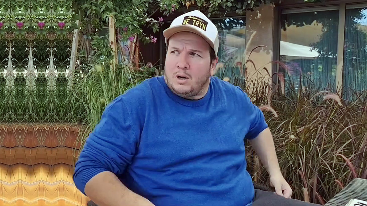 Şahan Gökbakar'ın 'tatbikat' videosu güldürdü