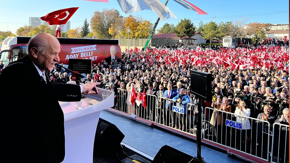 Bahçeli: Hiç kimse HDP ile ilgili bize parmak sallayamaz