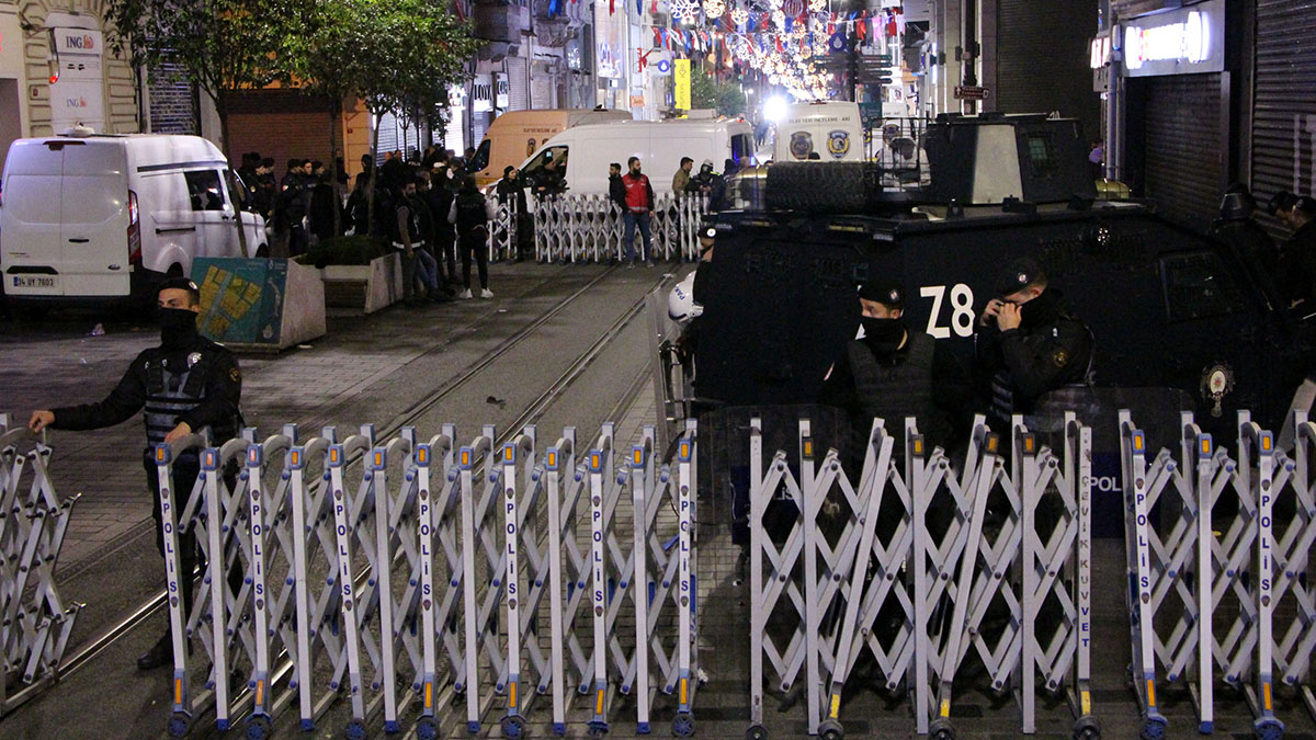 Bakan Yanık: Çalışma arkadaşımız Yusuf Meydan ve kızı Ecrin'i kaybettik