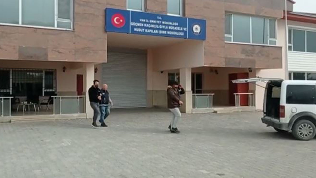 Göçmen kaçakçılığı yapan şahıslara tutuklama