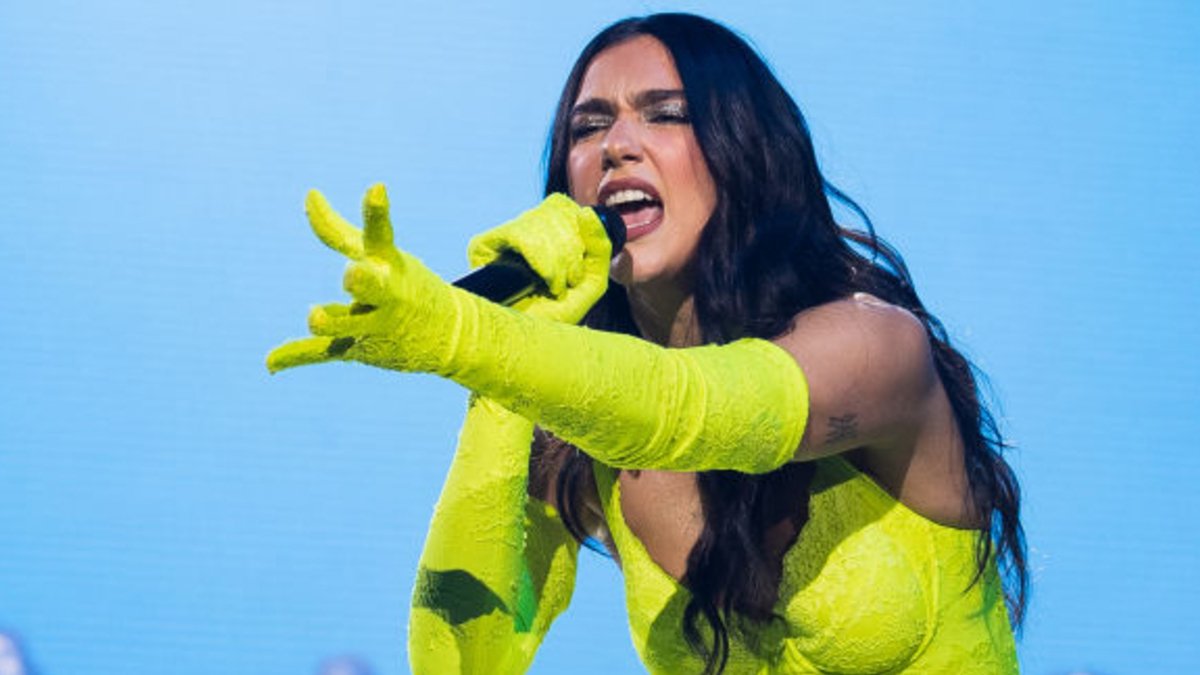 Dua Lipa Katar'da düzenlenen Dünya Kupası'nda sahne almayacak: Sözlerini yerine getirdiğinde gelirim