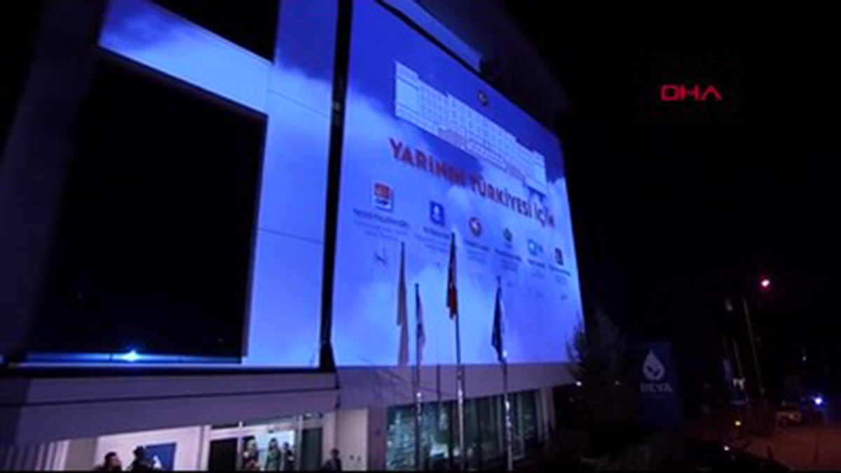 DEVA Partisi Genel Merkezi'nde 'Hemen Demokrasi' vurgusu