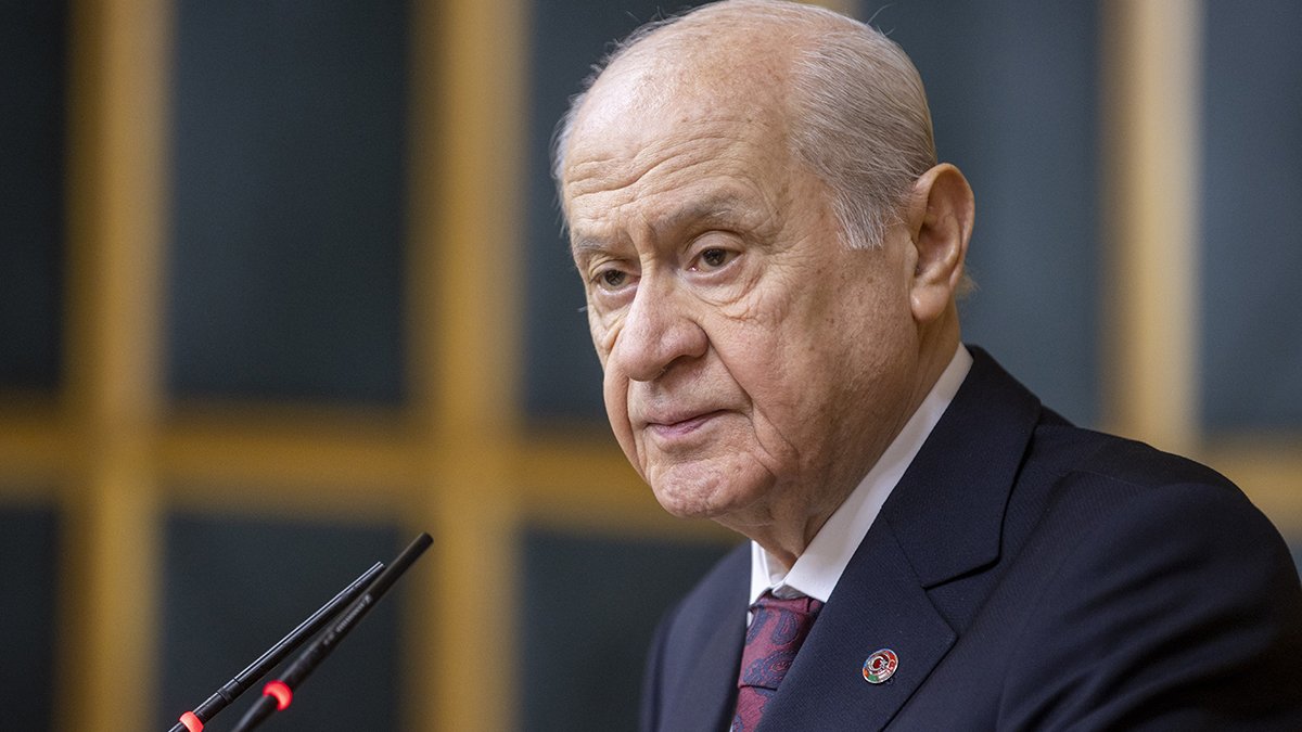 Bahçeli'den İstiklal'deki terör saldırısına tepki