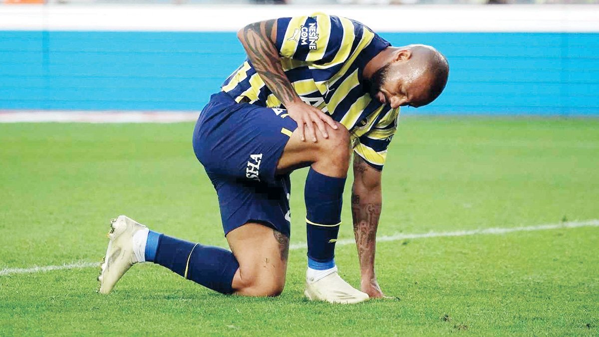 Beklenen performansı henüz gösteremedi: Jesus’tan Pedro’ya gözdağı