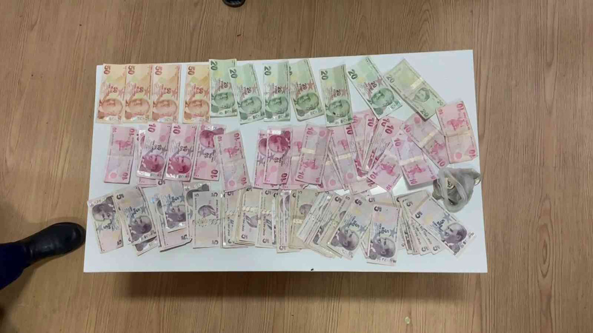 Dilenci kadının üzerinden 913 TL çıktı! 277 lira ceza kesildi