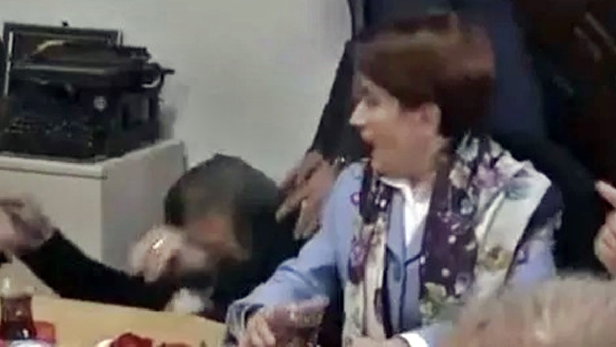 Akşener'in ziyaretinde talihsiz anlar: Sandalyesi kırıldı, yere düştü