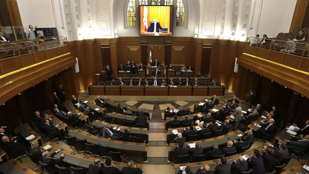 O ülkede Cumhurbaşkanı seçilemiyor: Meclis oturumunda seçilen olmadı