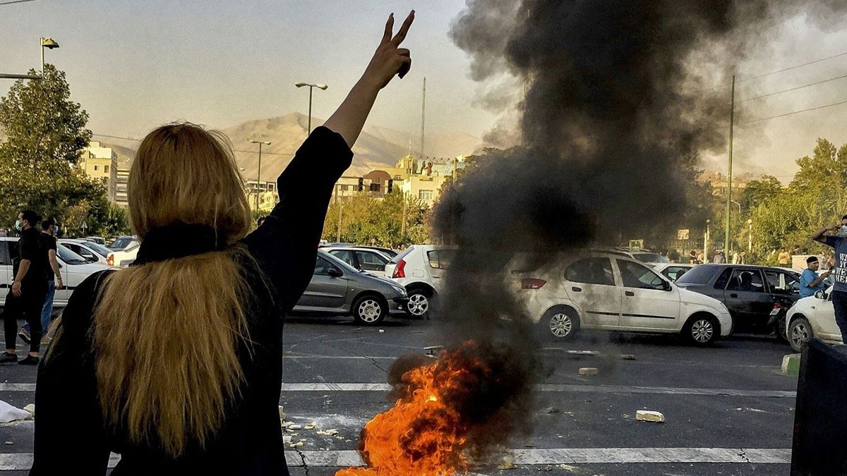 İran'da Özel Kuvvetler mensubu bir albay öldürüldü