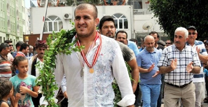 Yağlı güreş camiasını karıştıran vaka: Sinan Kaya niye ceza aldı, şimdi ne olacak?