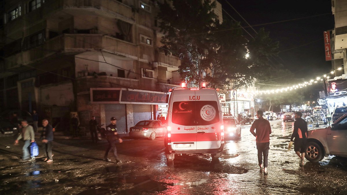 Gazze'de mülteci kampında büyük yangın: 21 ölü