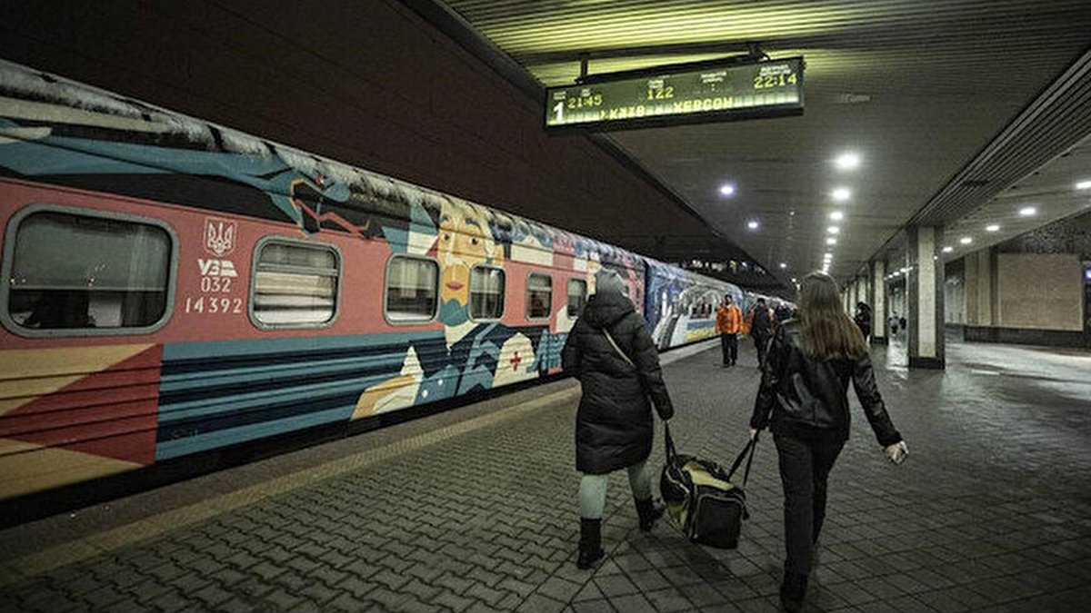 Rus ordusu çekildikten sonra bir ilk! 'Zafer' treni yola çıktı