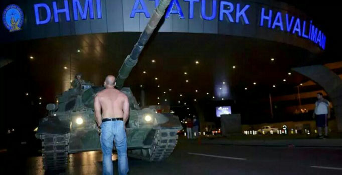 Asker Atatürk Havalimanı'ndan çekiliyor - Son dakika haberleri