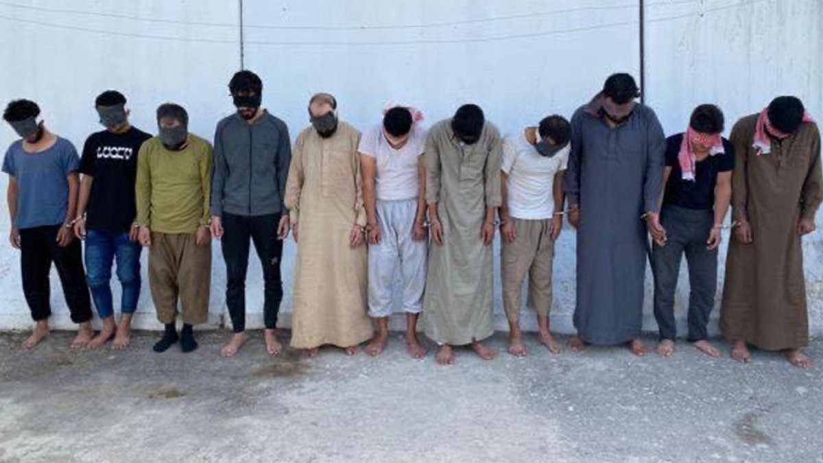 MİT'ten Suriye'de IŞİD operasyonu: 11 terörist, çok sayıda patlayıcı...