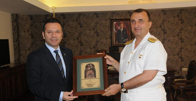 Sahil Güvenlik Komutanı Tümamiral Hakan Üstem görevden alındı - Üstem kimdir? Son dakika haberleri