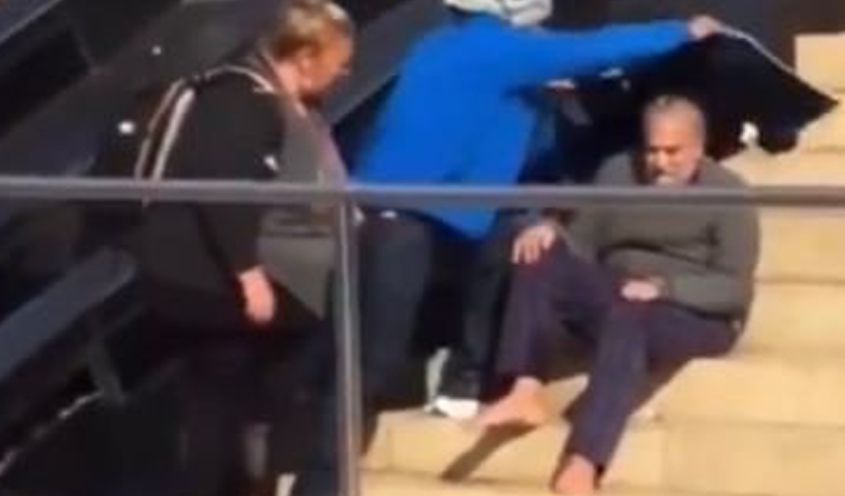 Mehmet Ali Erbil, yalın ayak perişan halleri şoke etmişti! Sebebi ortaya çıktı!