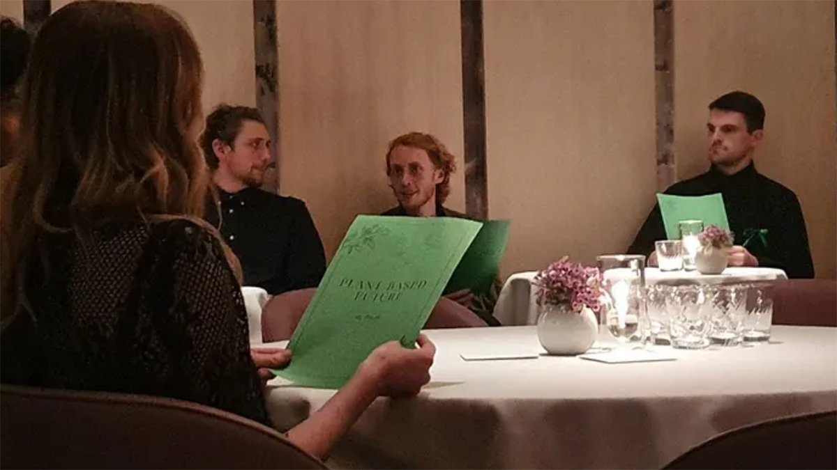 İklim aktivistlerinden dünyaca ünlü şefin restoranına baskın