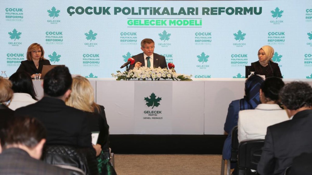 Davutoğlu Çocuk Politikaları Reformu: Gelecek Modelini'ni açıkladı: Çocuğa özne olmayı öğreteceğiz