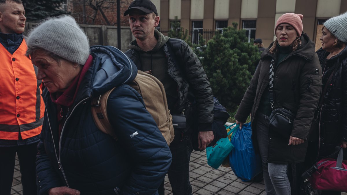 Savaşın vurduğu Ukrayna'da göç dalgası! DSÖ uyardı: 2 milyon kişi...