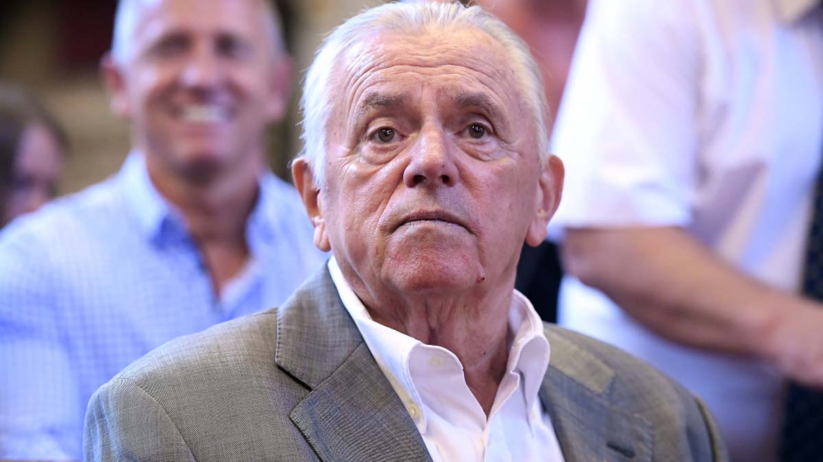 A Milli Futbol Takımı'nı çalıştırmıştı: Efsane teknik adam hayatını kaybetti