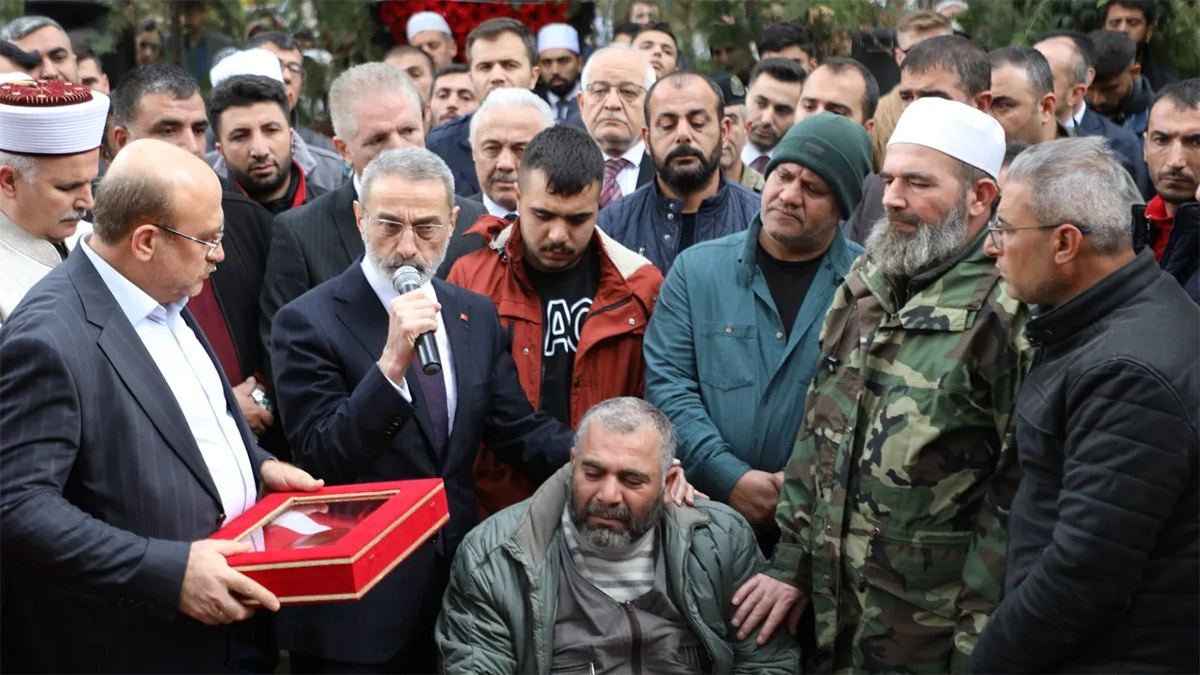 Bakan Yardımcısı Osman Sezgin: Öğretmenlik yapıp ölse sadece öğrencileri bilecekti