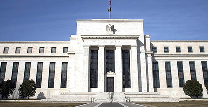 Fed Başkanı Williams: 
Faizleri emin olana kadar...