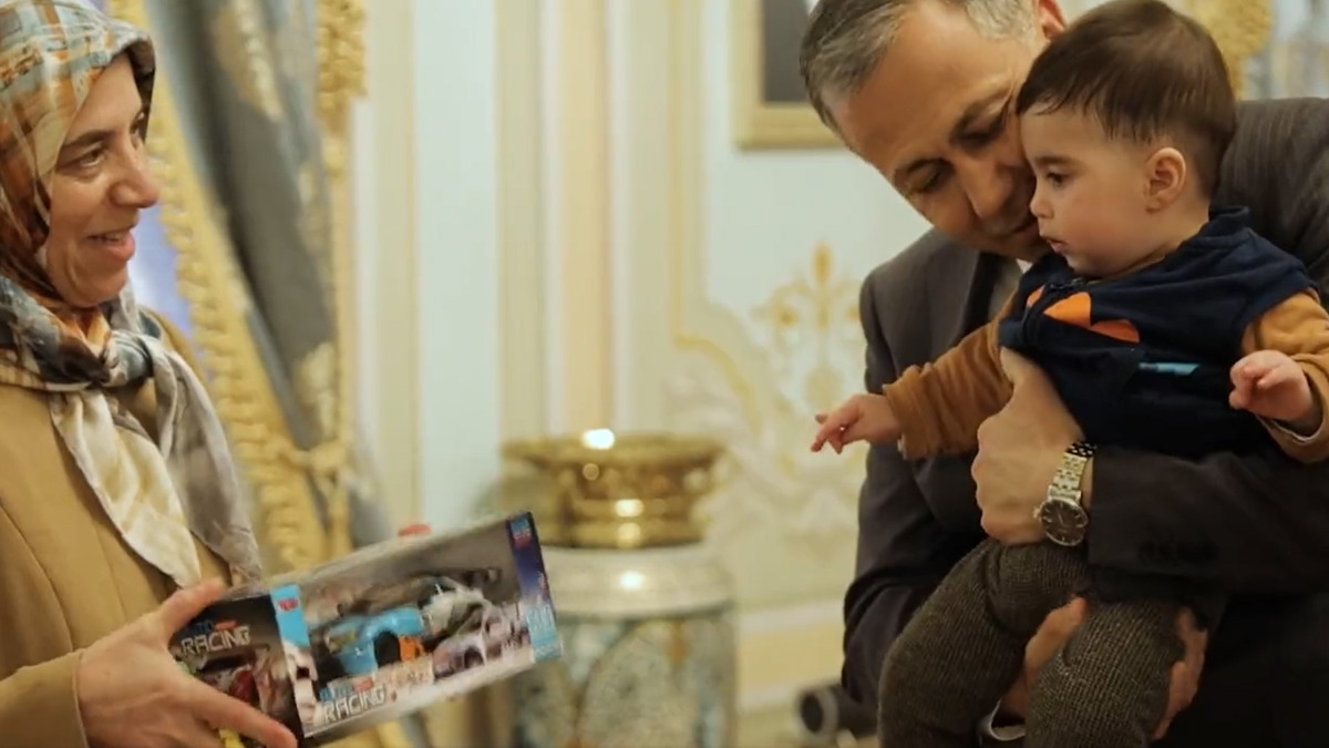 Vali Yerlikaya'ya anlamlı ziyaret